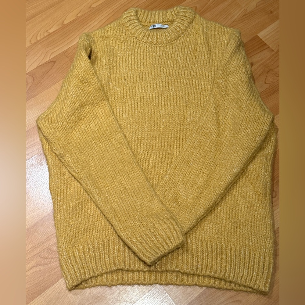 Zara Yellow Soft and Cozy Sweater